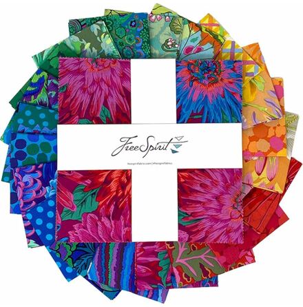 Layer Cake Kaffe Fassett Rainbow (17056)